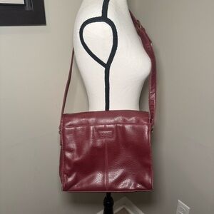 Relic Leather Crossbody‎ Messenger Bag Burgundy Flap Shoulder Purse